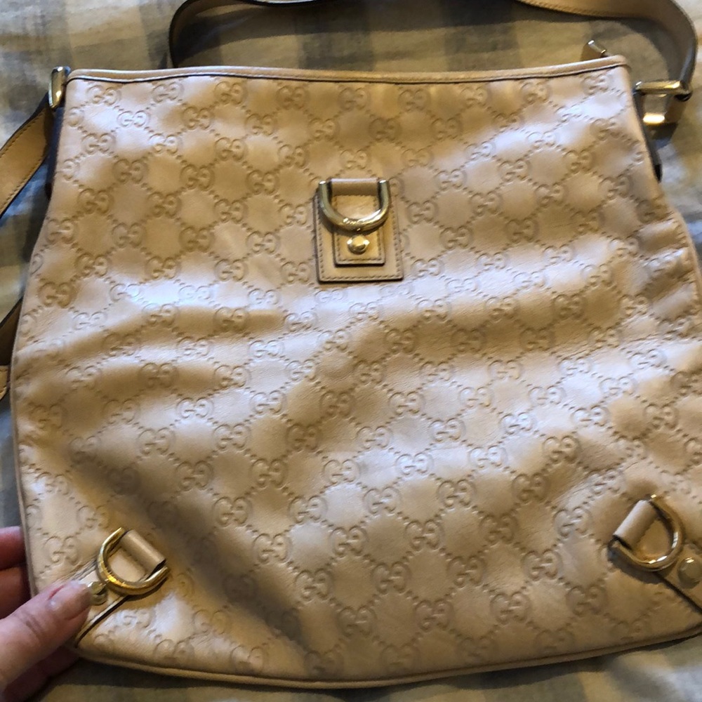 Gucci messenger bag!!!
